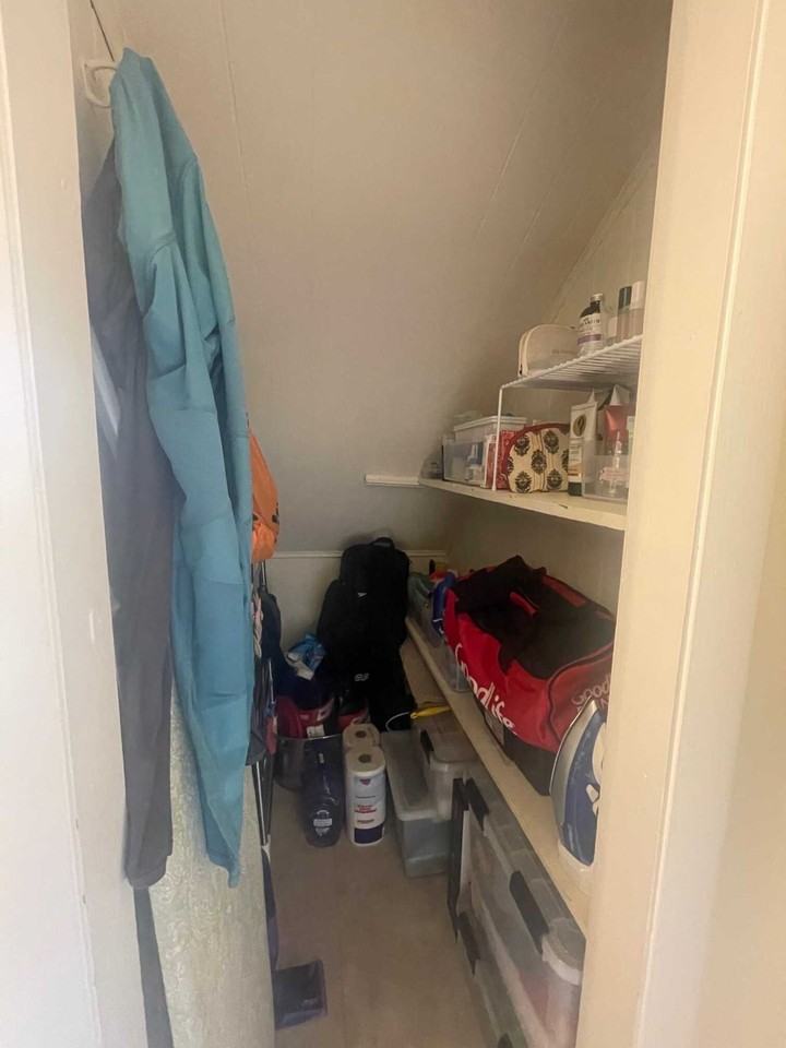 Cedar St - Photo 6 of 8