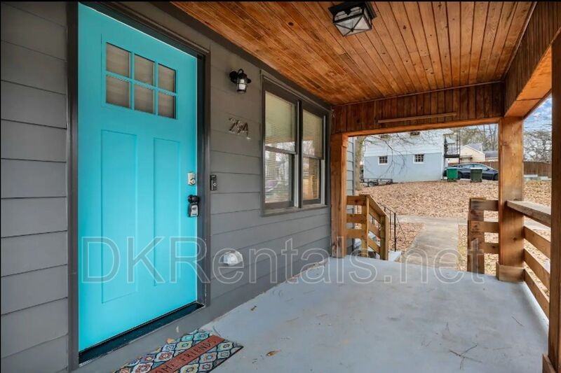 294 Birch St - Photo 2 of 18