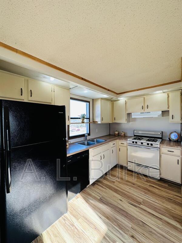 71 Leekville Rd - Photo 3 of 8