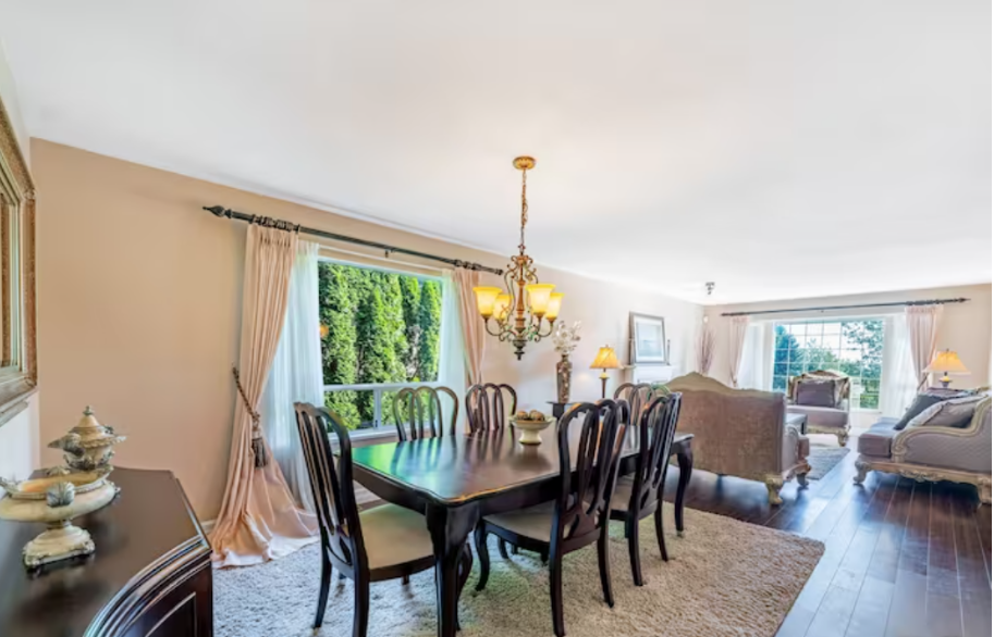 2613 Panorama Drive - Photo 2 of 41