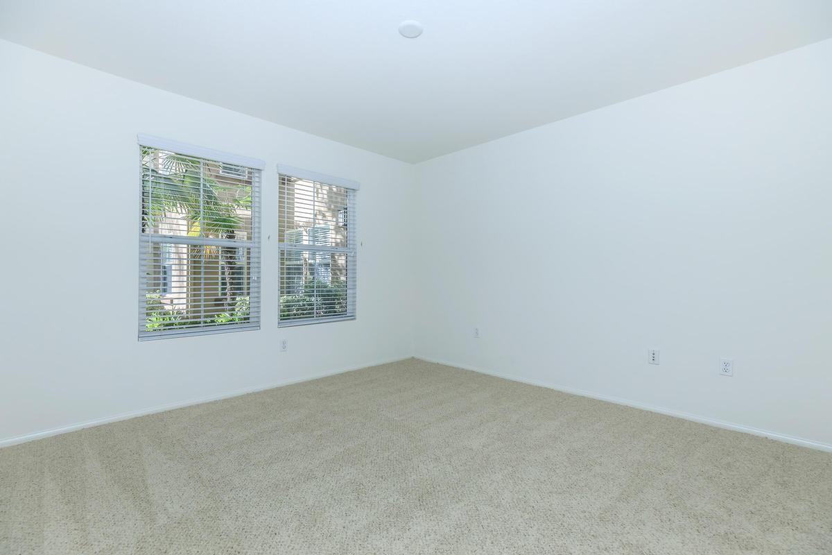 1 Mcgwire Rd - Photo 2 of 32