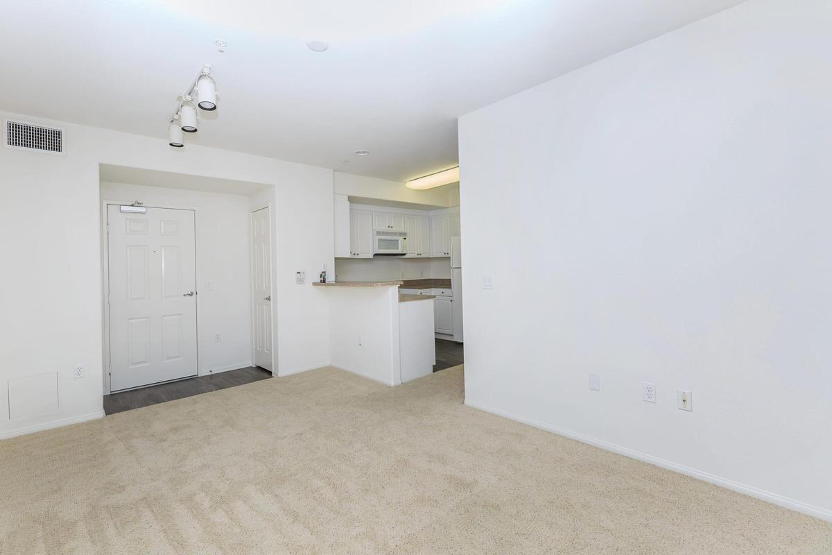 50 Main St - Photo 3 of 39