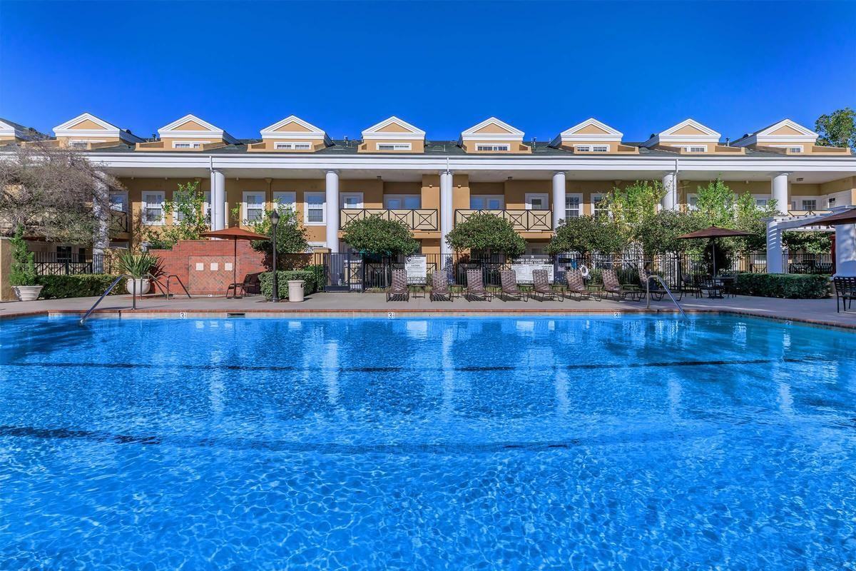 50 Main St - Photo 5 of 39