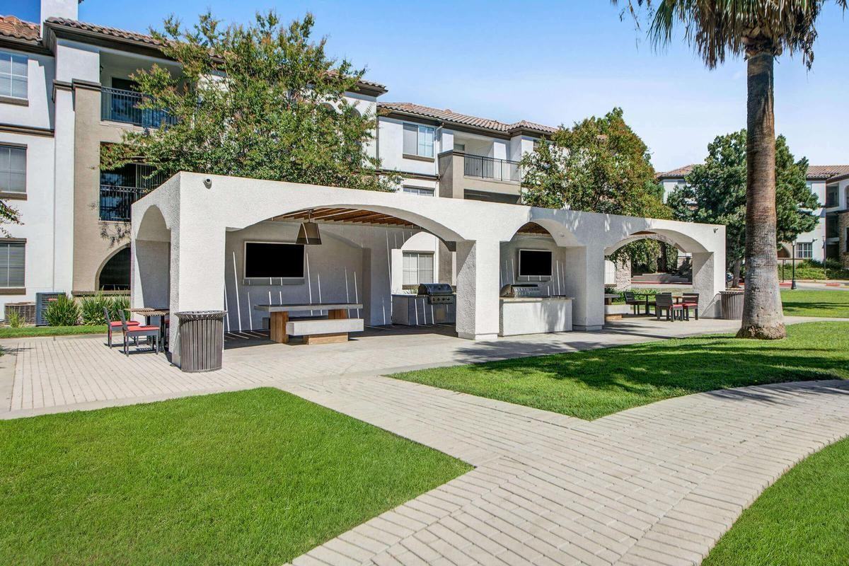 9200 Milliken Avenue - Photo 3 of 19