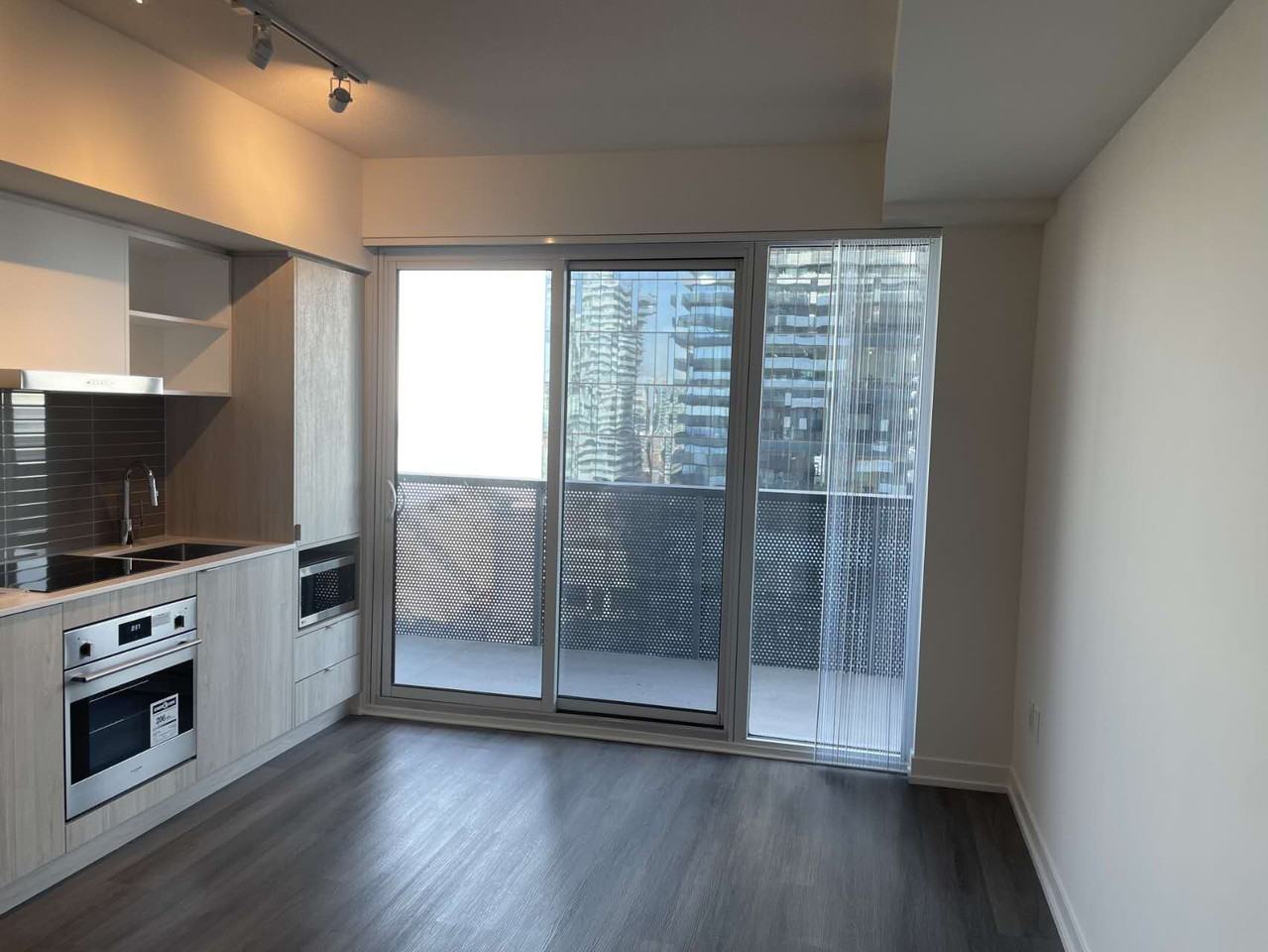 15 Cooper Street - Photo 2 of 6