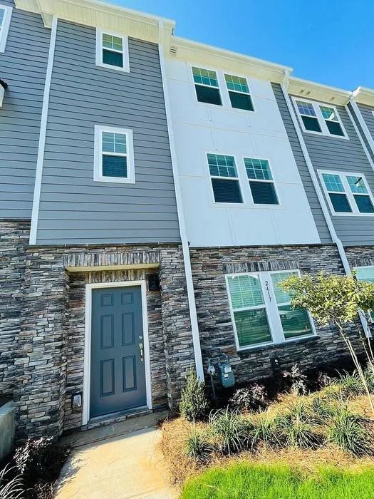 Arbor Loop Dr, Charlotte, NC 28217 4 Bedroom Apartment for Rent