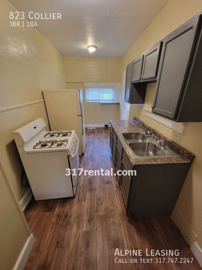 823 Collier St - Photo 2 of 3