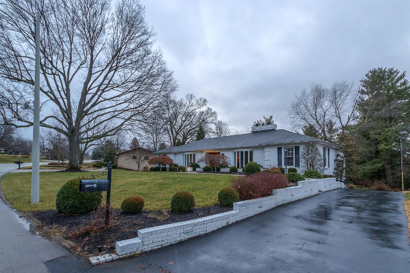 708 Cromwell Way - Photo 2 of 26