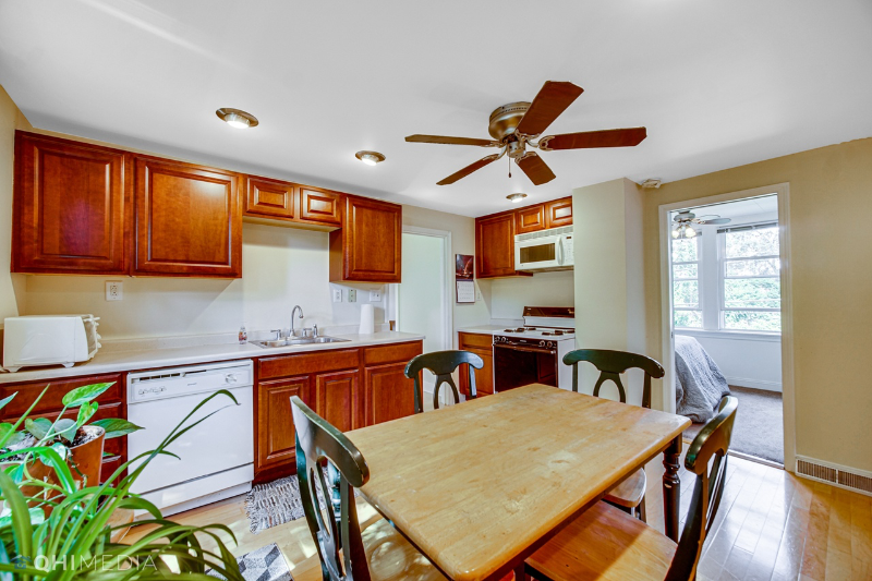 17220 Fisk St #2 - Photo 2 of 10