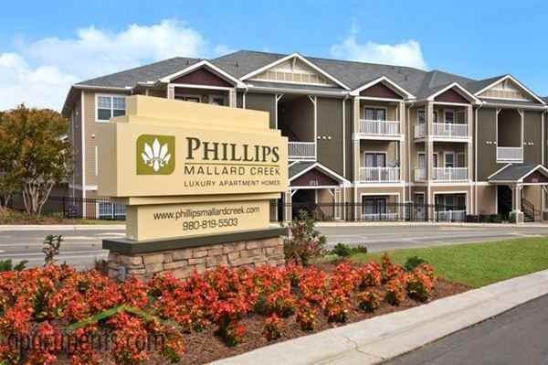 Phillips Mallard Creek - Photo 2 of 13