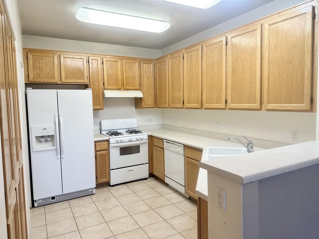 1710 Paseo Aurora #1 - Photo 2 of 16
