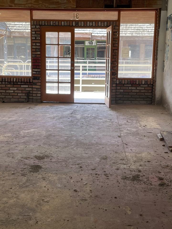 7 Local 7 - Photo 5 of 6