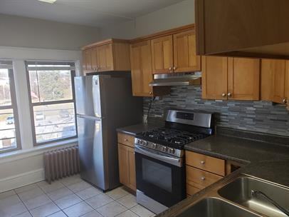 2 Raymond Avenue Apartments 2 Raymond Ave, Poughkeepsie, NY 12603