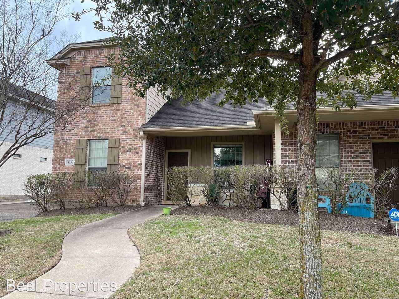 3838 Oldenburg Ln - Photo 2 of 4