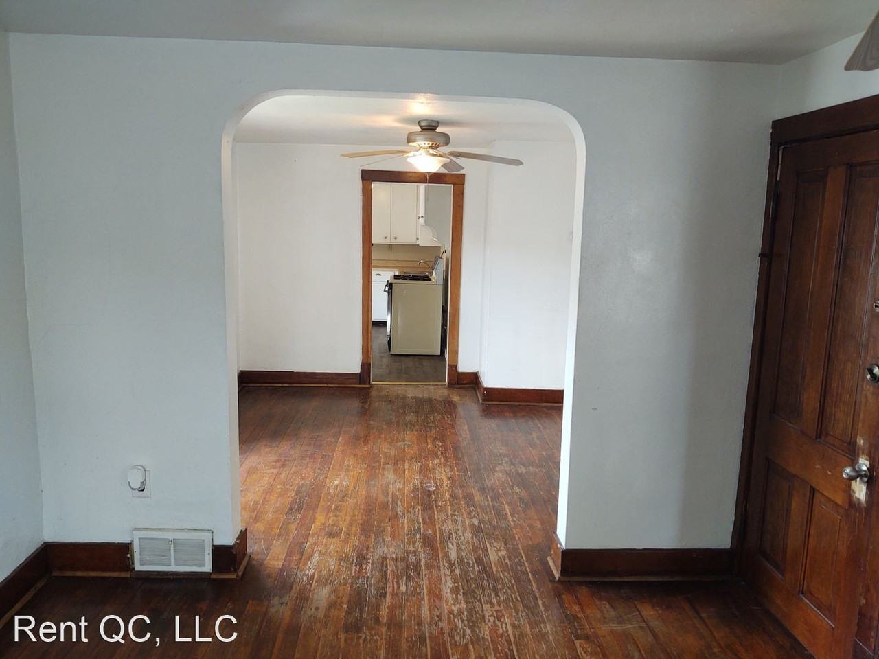 1320 38th St - Photo 3 of 21