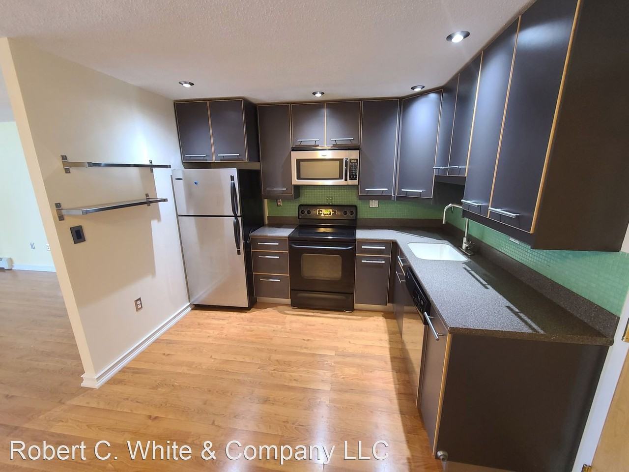 12 12 Stony Brook Dr #B4 - Photo 2 of 15