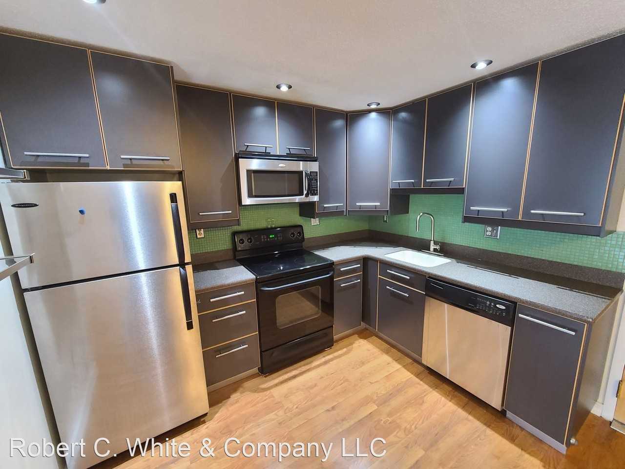 12 12 Stony Brook Dr #B4 - Photo 3 of 15