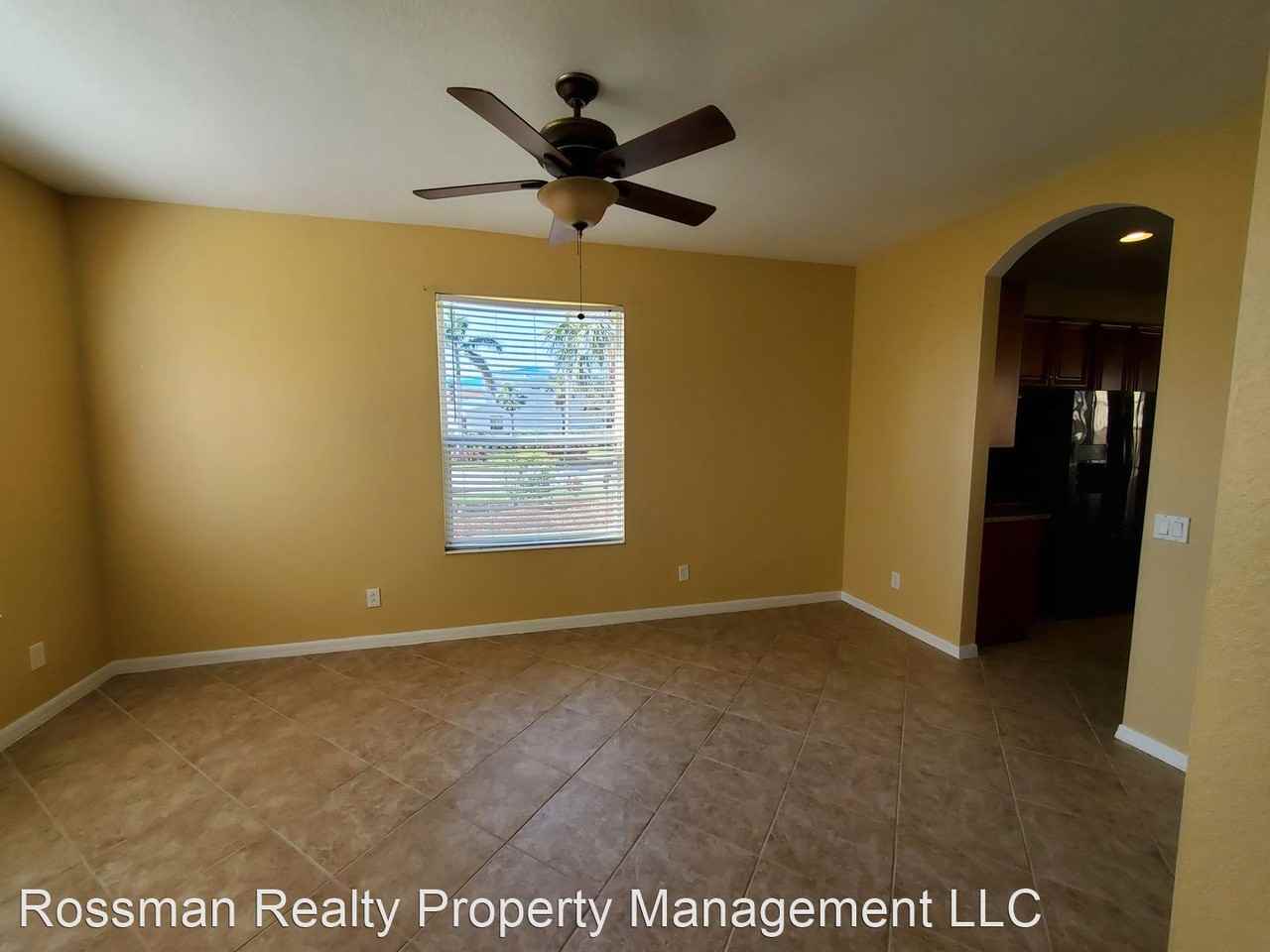 8070 Silver Birch Way - Photo 3 of 50