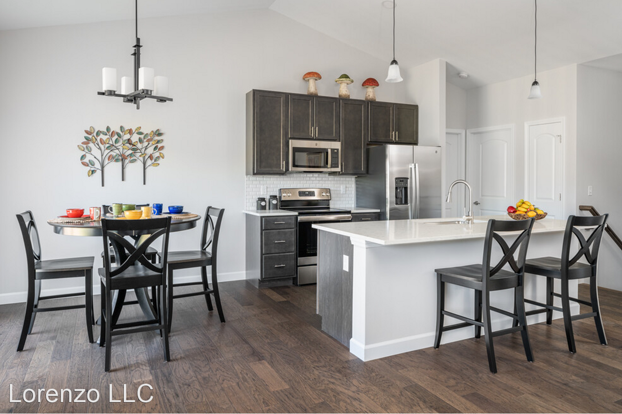 2625 Lorenzo Place - Photo 2 of 8