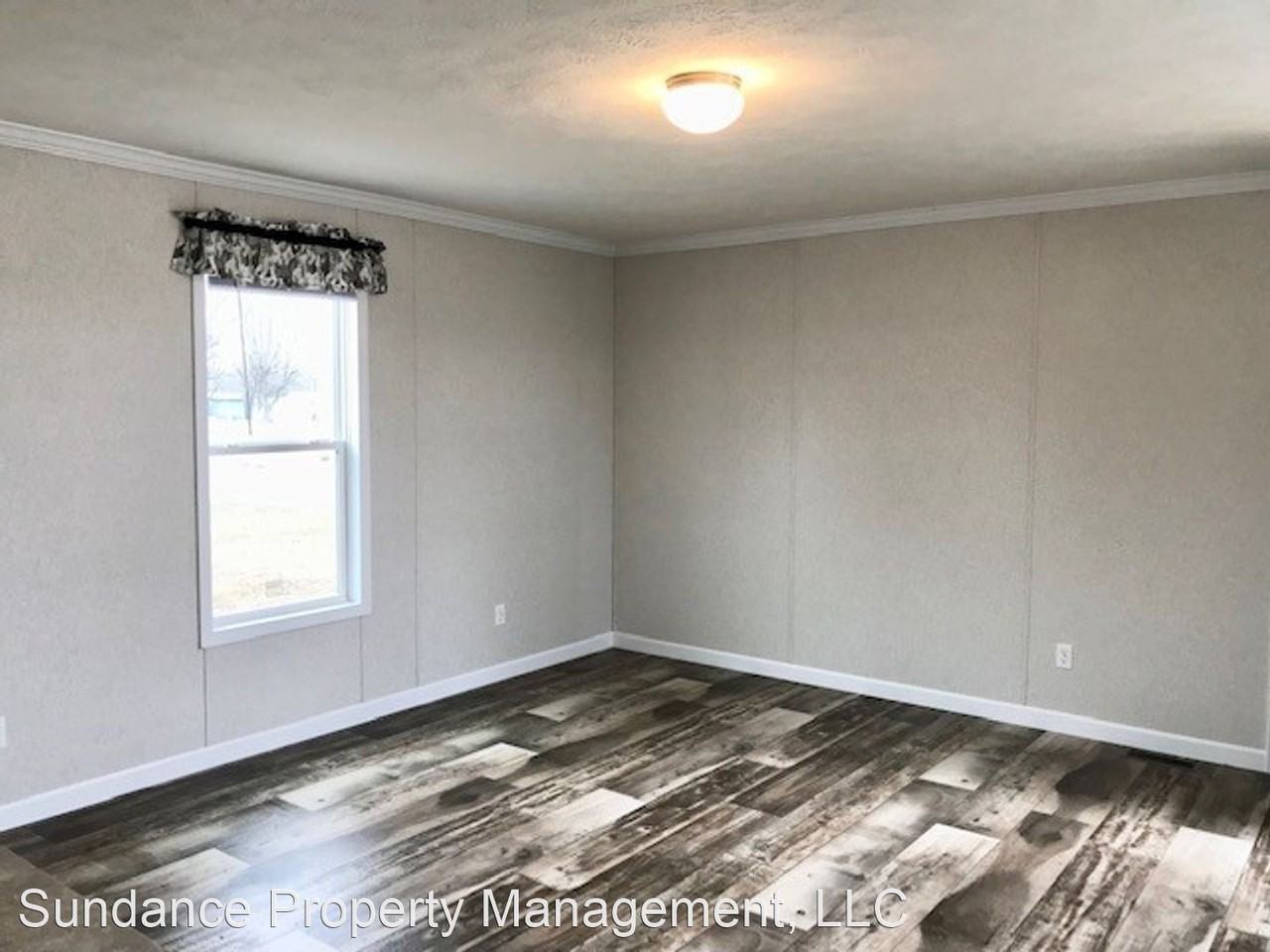 2001 North Hickory Circle East - Photo 2 of 18