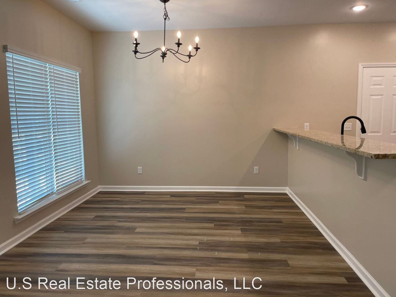 713 Truman Street - Photo 3 of 16