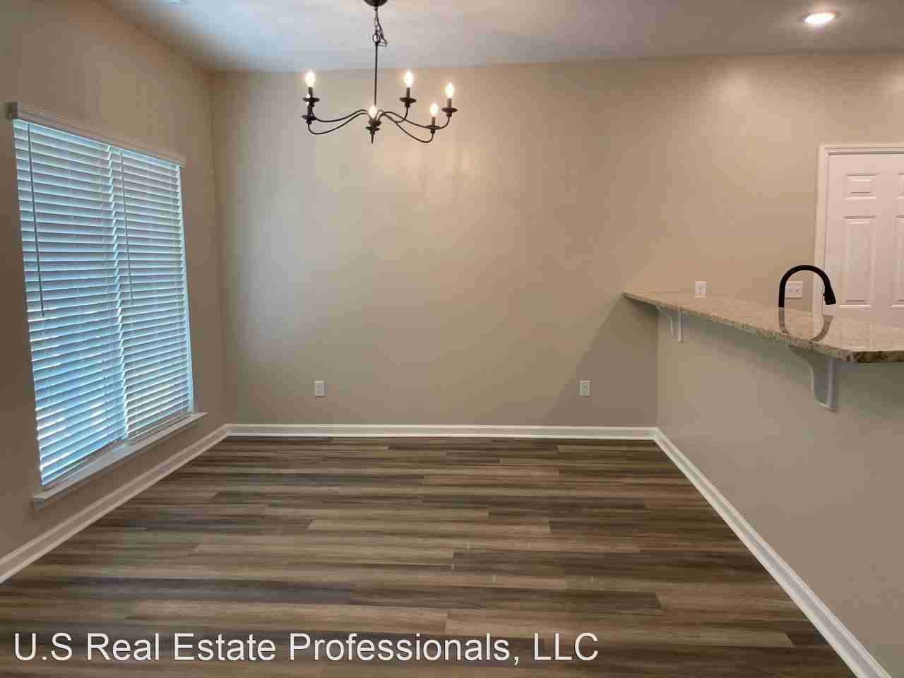 715 Truman Street - Photo 3 of 16