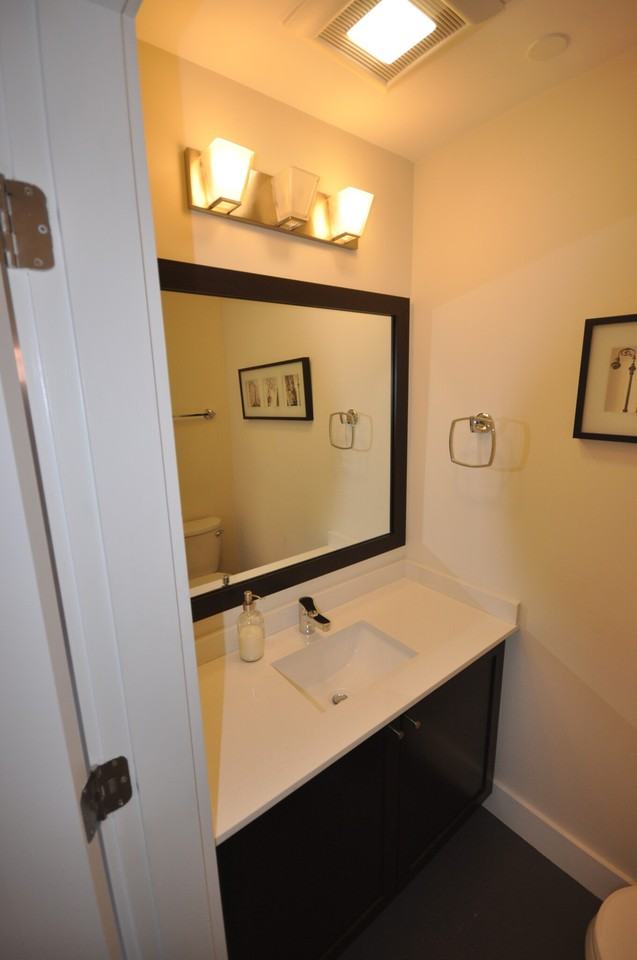 659 Massachusetts Ave #4 - Photo 3 of 33