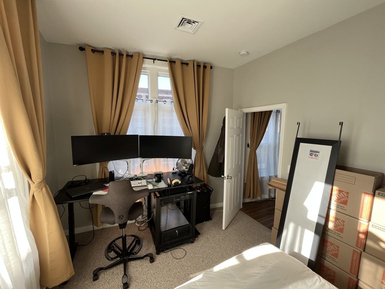Hanover St #3 - Photo 4 of 9