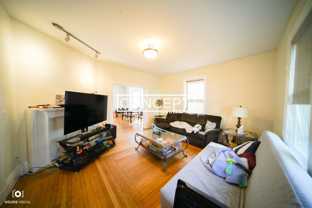 5 Murdock Ter #5CP - Photo 1 of 1