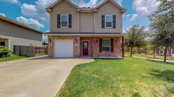 featured image of 2700 Horse Haven Ln