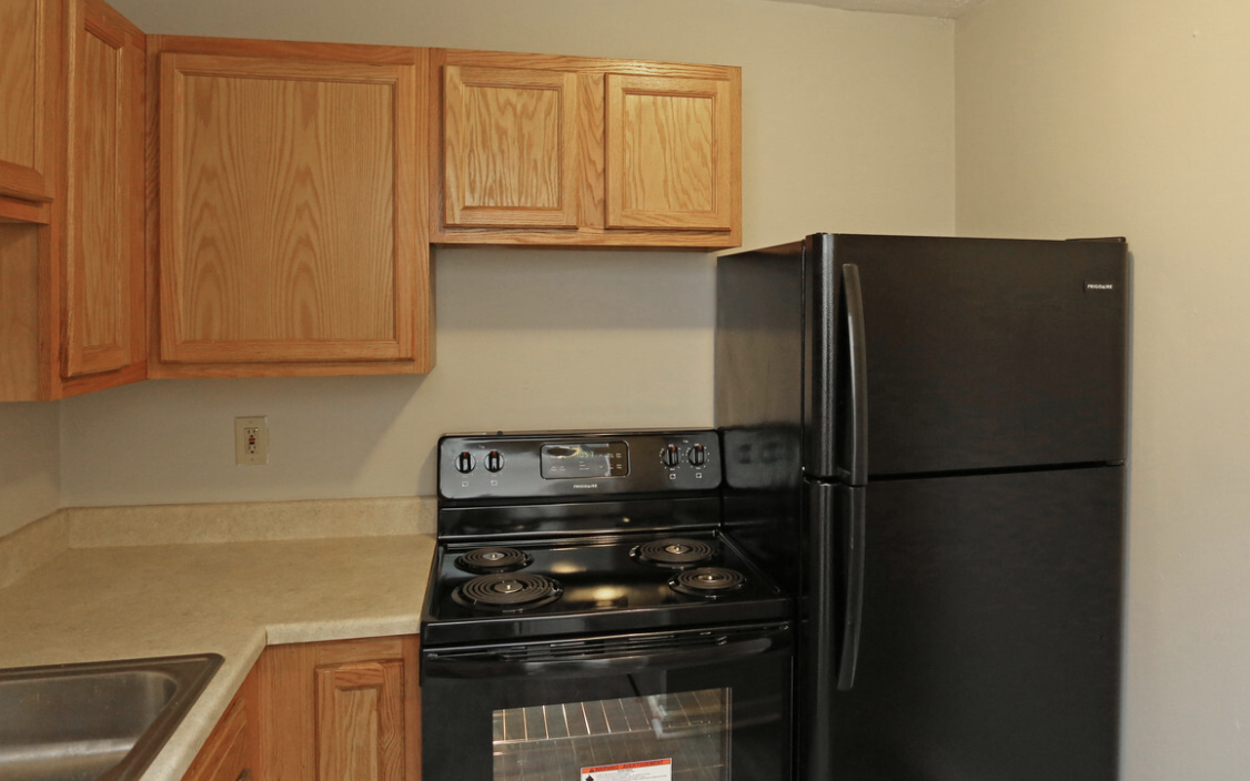 Hillcrest - Photo 2 of 12