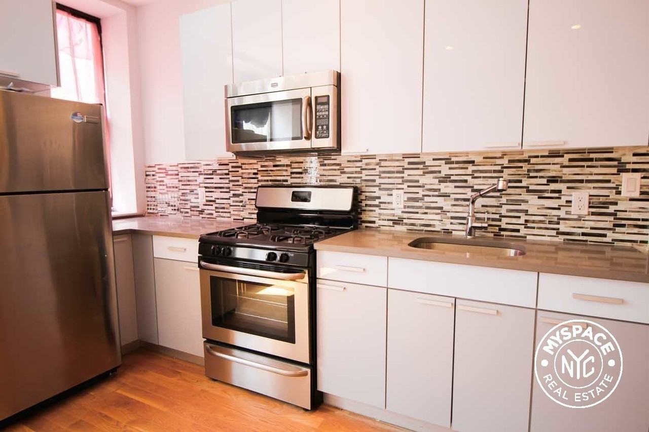 269 Kosciuszko St #1F - Photo 2 of 21