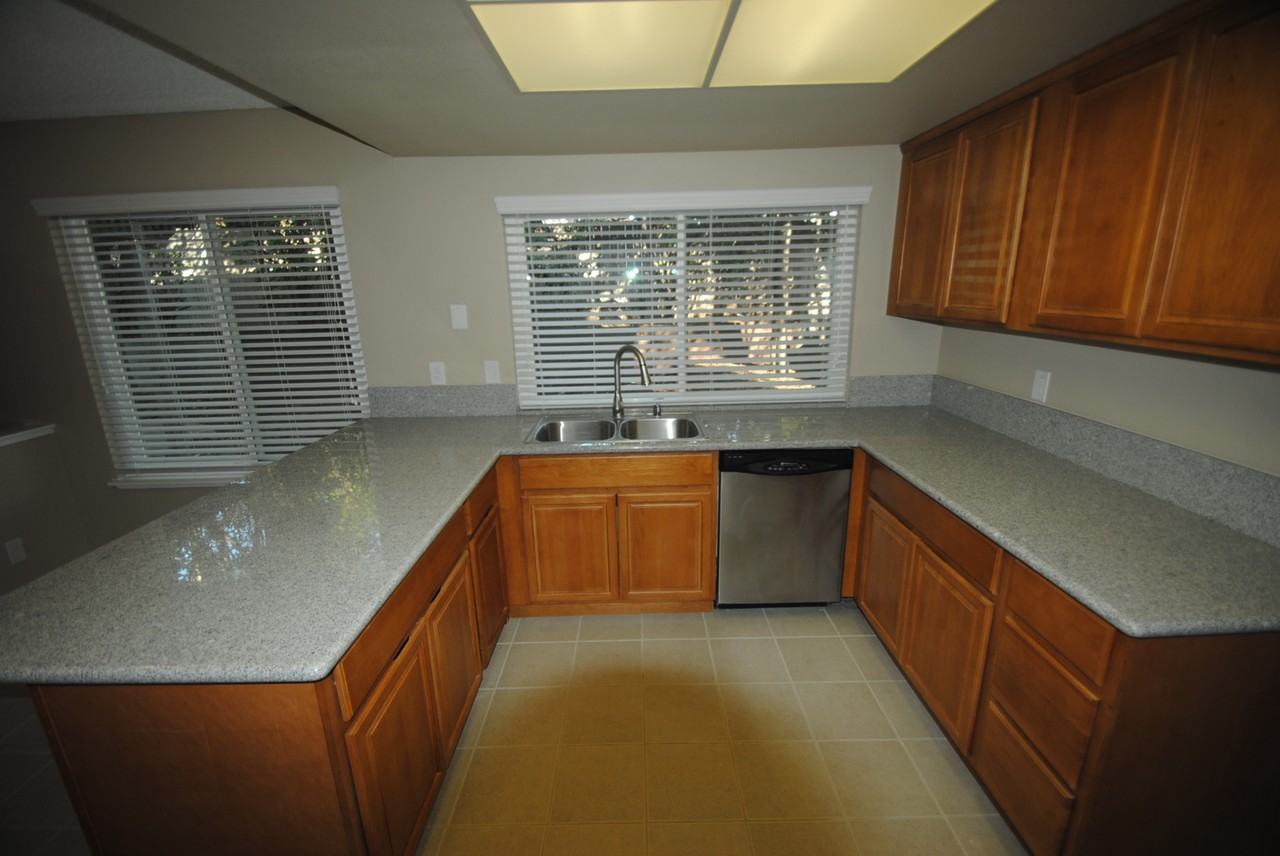 3317 Hogarth Dr - Photo 2 of 9