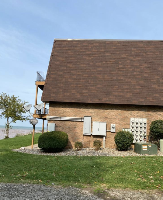 Ashwood Townhomes Apartments 320 Salem Drive, Vermilion, OH 44089