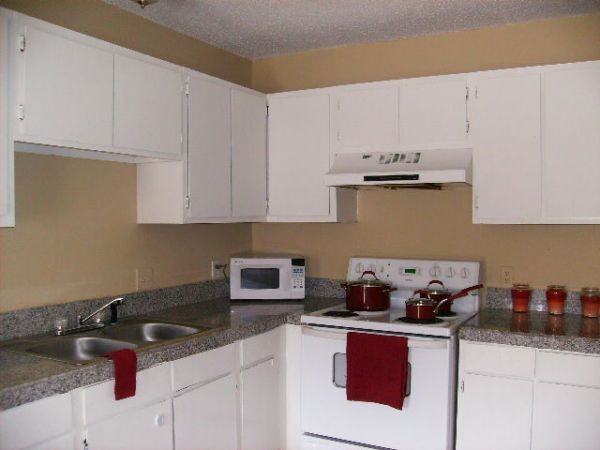 Dali Place Apartments - Photo 3 of 3