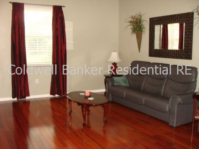 10402 Tecoma Dr - Photo 3 of 18