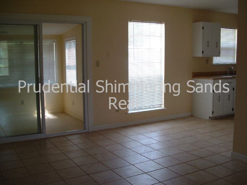 13005 Petunia St - Photo 3 of 9