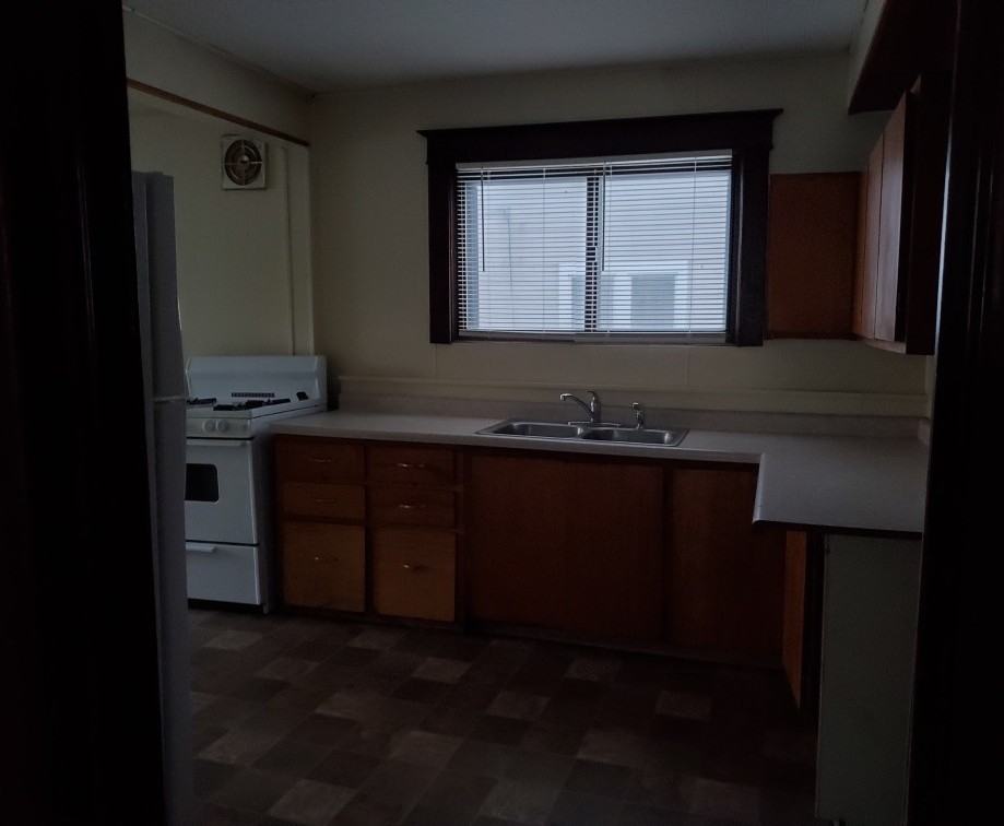 1926 E 4th St - Photo 2 of 11