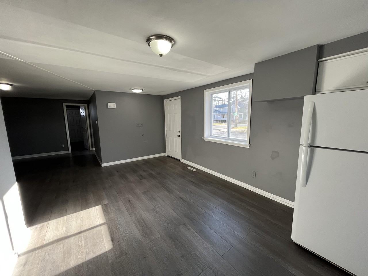 285 Clinton St #1 - Photo 6 of 16