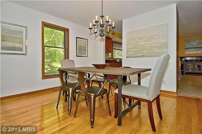 1904 Pump Handle Ct - Photo 3 of 6