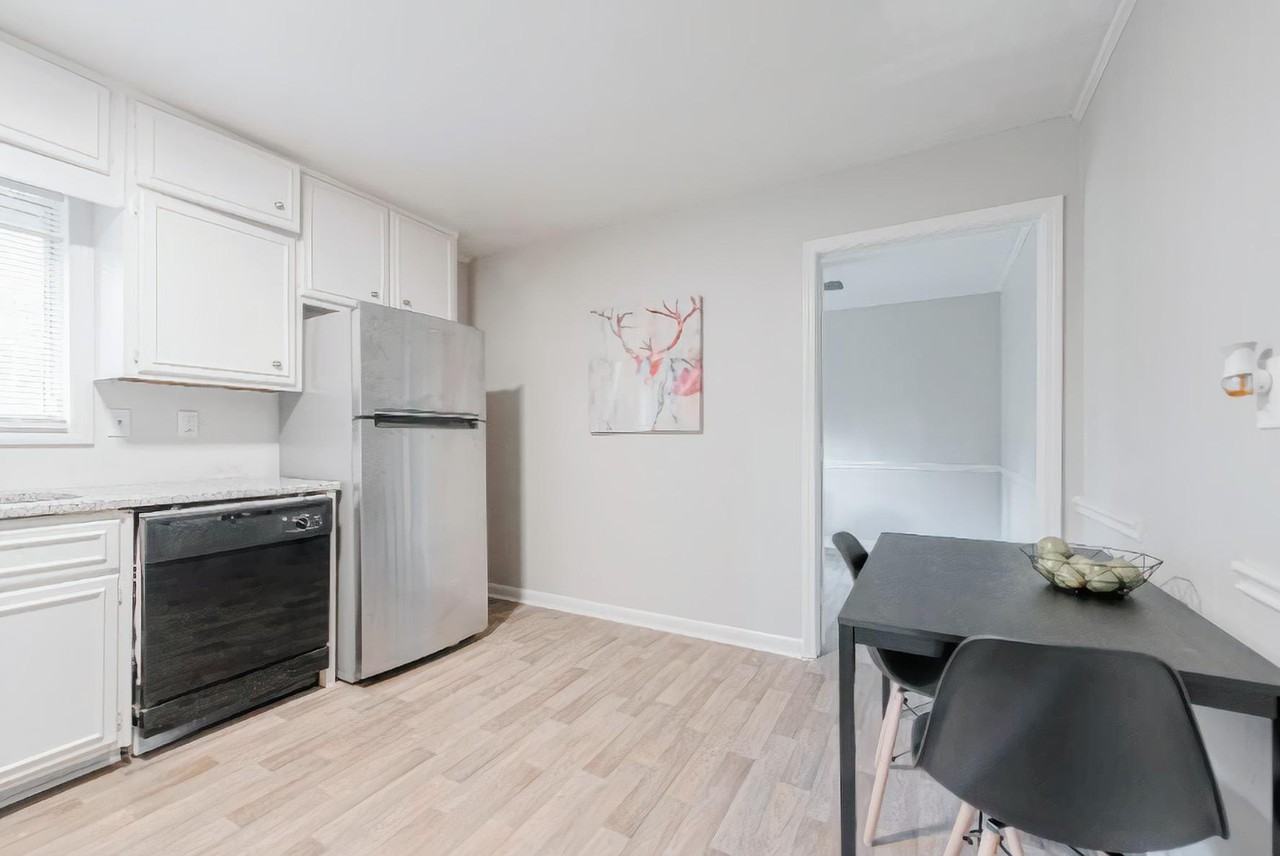 Edgemont Way - Photo 3 of 4