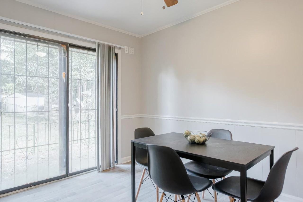 Edgemont Way - Photo 2 of 4