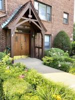 featured image of Sagamore Rd & Cottage Pl ##3