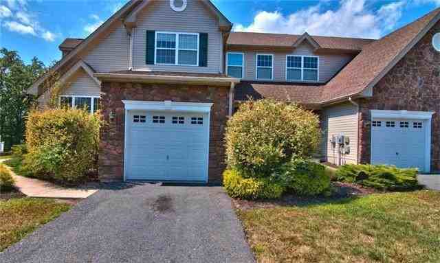1781 Big Ridge Dr, East Stroudsburg, PA 18302 3 Bedroom Apartment for