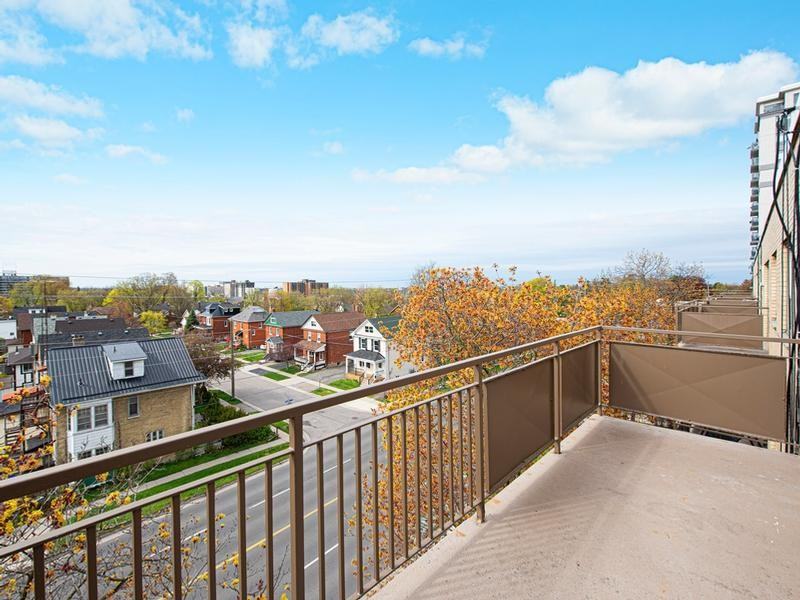 50 Adelaide Avenue East Apartments 50 Adelaide Ave E, Oshawa, ON L1G