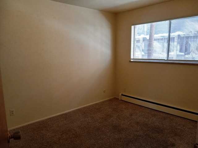 1250 Elder Ave #1 - Photo 5 of 14