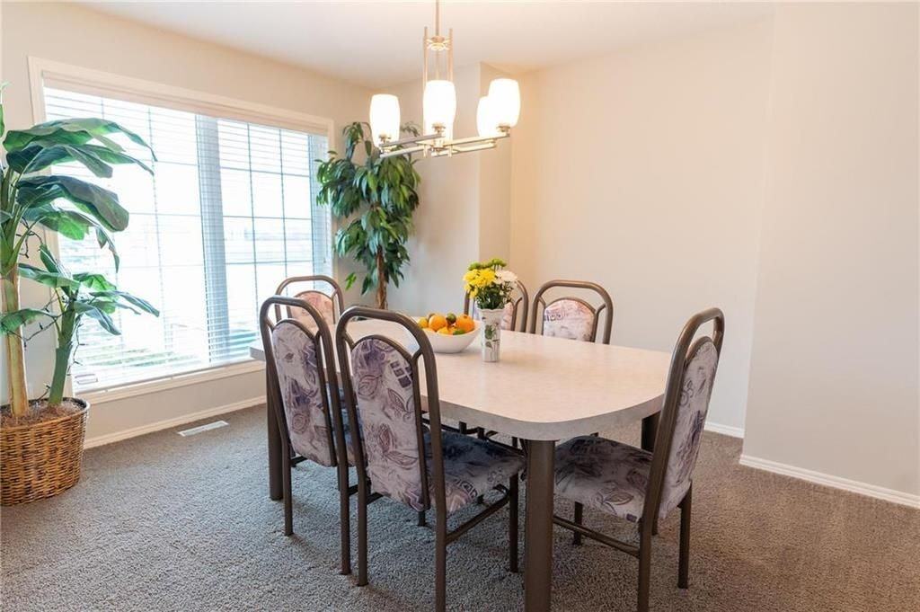 3 Solstice Lane - Photo 3 of 33