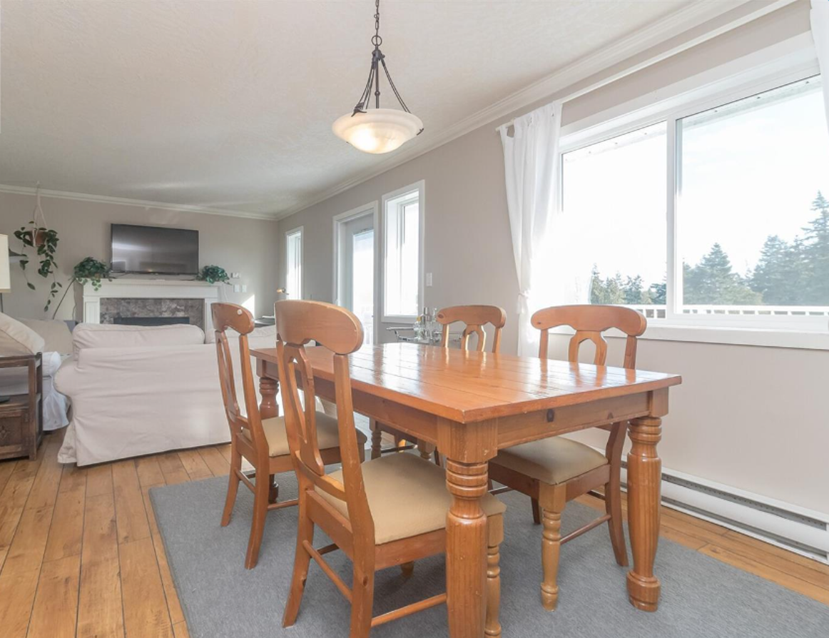 3321 Susan Marie Place - Photo 3 of 9