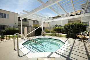 411 14th St - Photo 1 of 1