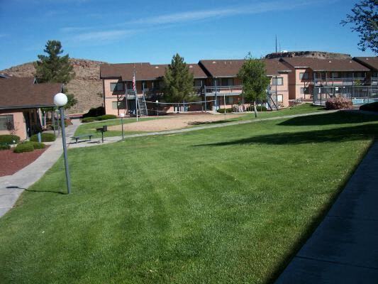 1212 E Andy Devine Ave - Photo 4 of 24